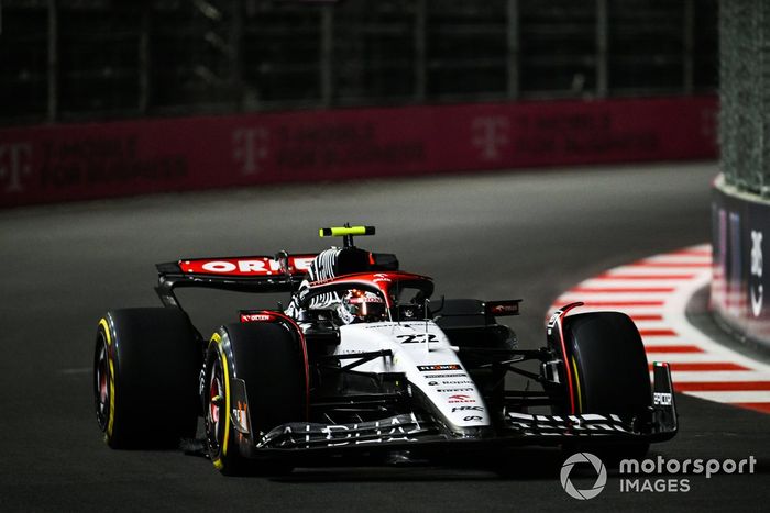 Yuki Tsunoda, AlfaTauri AT04