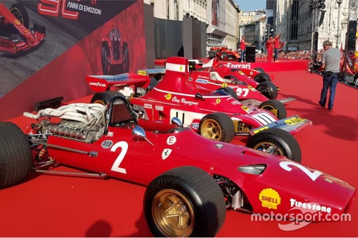 Monoplazas en la fiesta de Ferrari