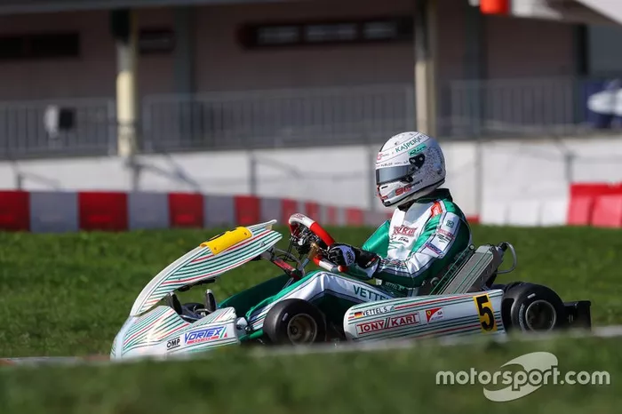 Sebastian Vettel is testing Tony kart