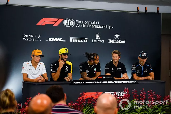 Lando Norris, McLaren, Daniel Ricciardo, Renault F1 Team, Lewis Hamilton, Mercedes AMG F1, Romain Grosjean, Haas F1 and Robert Kubica, Williams Racing in the Press Conference 