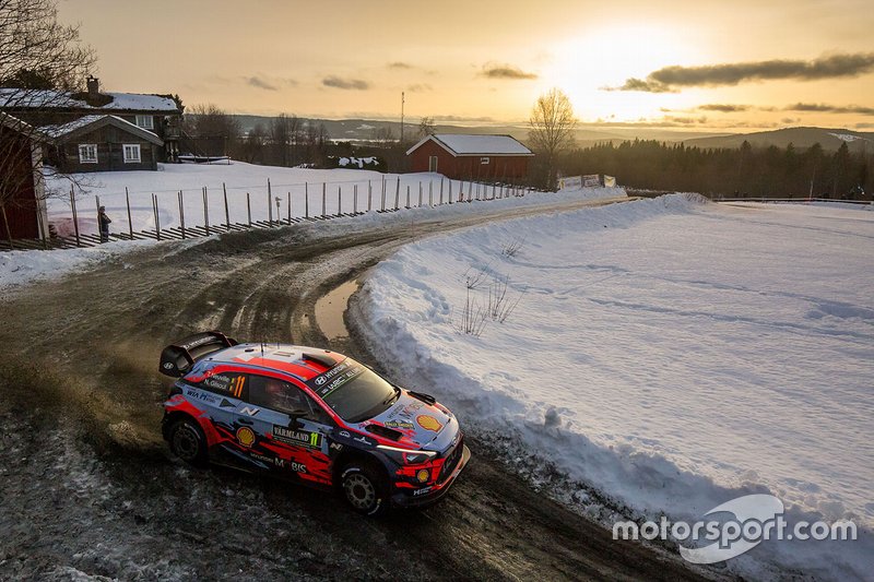Тьєррі Ньовіль, Ніколя Жильсуль, Hyundai Motorsport Hyundai i20 Coupe WRC