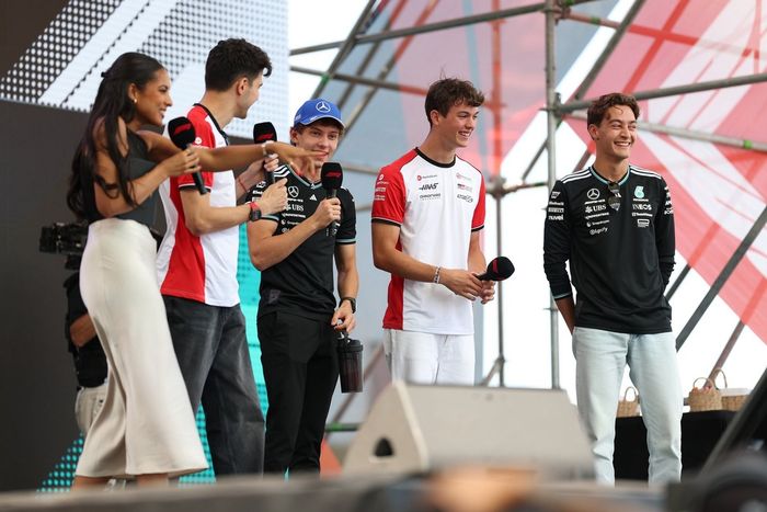 George Russell, Mercedes, Esteban Ocon, Haas F1 Team, Oliver Bearman, Haas F1 Team, Andrea Kimi Antonelli, Mercedes