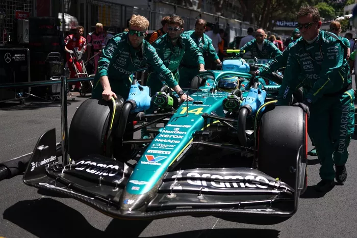 Fernando Alonso, Aston Martin Racing