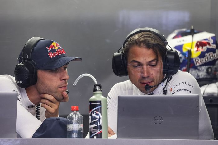 #46 Team WRT BMW M4 LMGT3: Kelvin Van Der Linde, #31 The Bend Team WRT BMW M4 LMGT3: Augusto Farfus