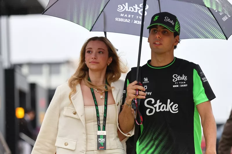 Gabriel Bortoleto, Sauber et Isabella Bernardini 
