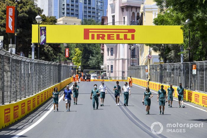 Lance Stroll, Aston Martin walks the track 