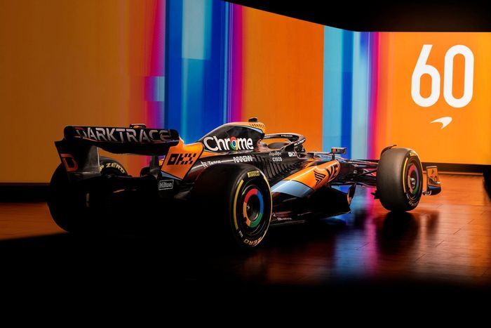 McLaren MCL60