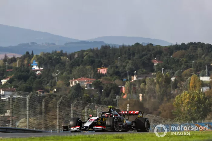 Kevin Magnussen, Haas VF-20