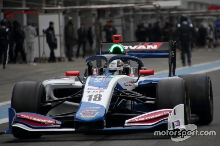 Kamui Kobayashi（carrozzeria Team KCMG