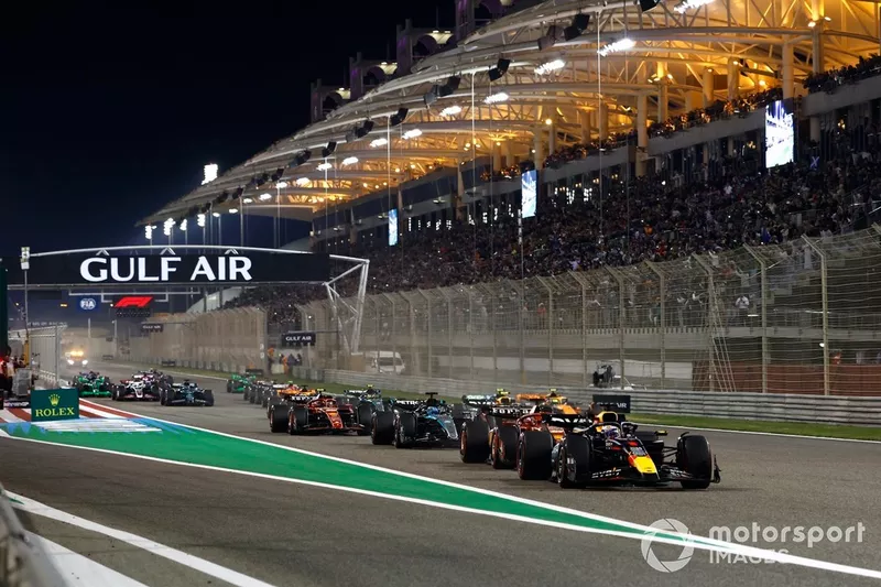 Partenza della gara
Max Verstappen, Red Bull Racing RB20 in campo