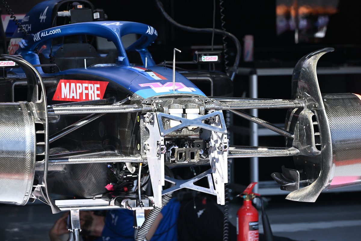 Detalle frontal del Alpine A522