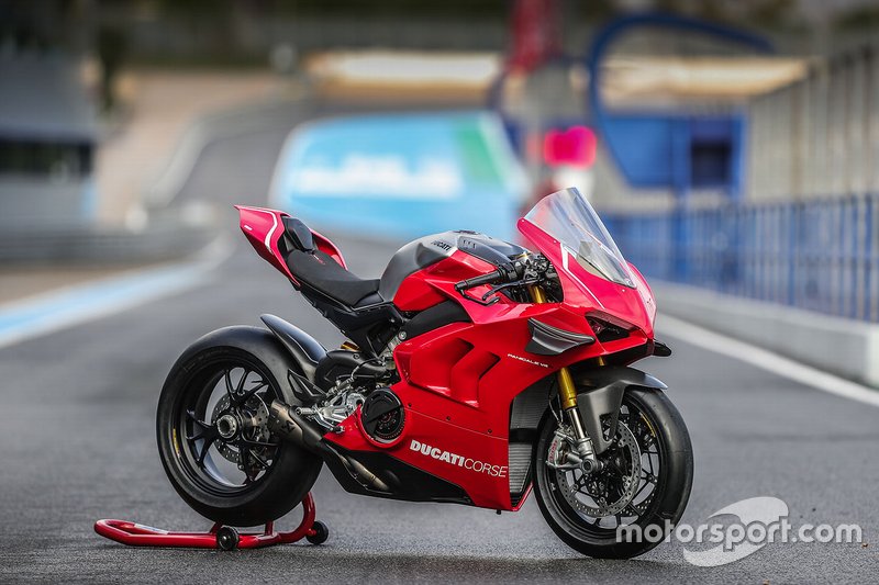 Ducati Panigale V4R
