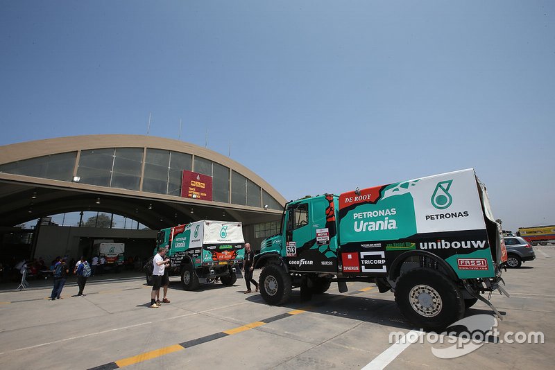 #508 Team De Rooy Iveco: Маурік ван ден Гьовель, Мартен ван Рой, Петер Кьойперс