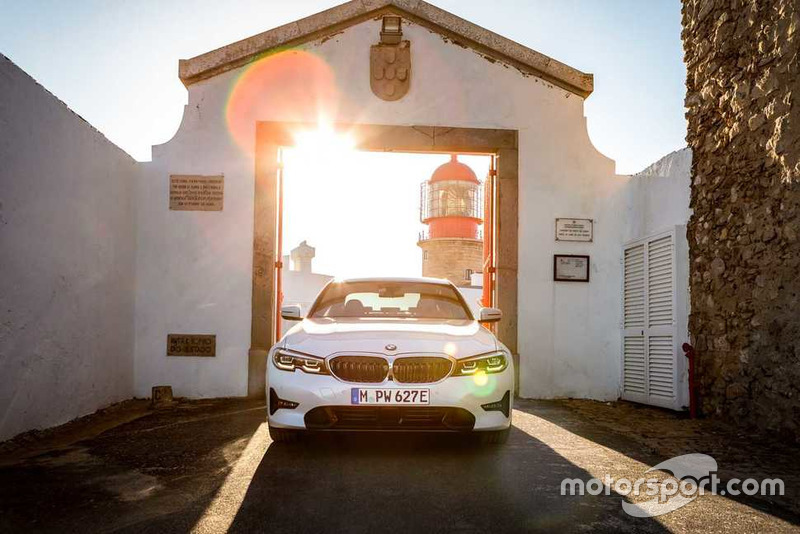 BMW 330e Limousine (2019)