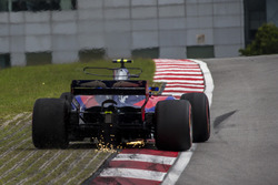 Карлос Сайнс-мл., Scuderia Toro Rosso STR12