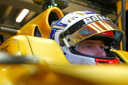 Sergey Sirotkin (RUS) Renault Sport F1 Team 11.11.2016. Formula 1 World Championship, Rd 20, Brazilian Grand Prix, Sao Paulo, Brazil, Practice Day. - www.xpbimages.com, EMail: requests@xpbimages.com - copy of publication required for printed pictures. Every used picture is fee-liable. © Copyright: Charniaux / XPB Images