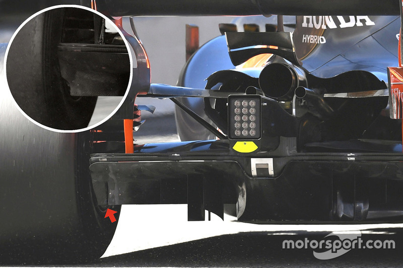 Detalle trasero del McLaren MCL32