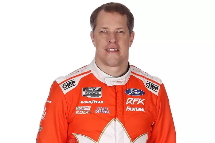 8. Brad Keselowski (RFK-Ford): 2 Punkte im Plus