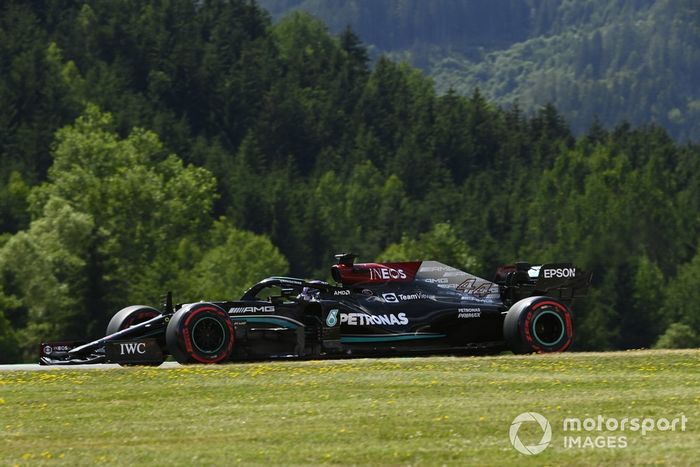 Lewis Hamilton, Mercedes W12