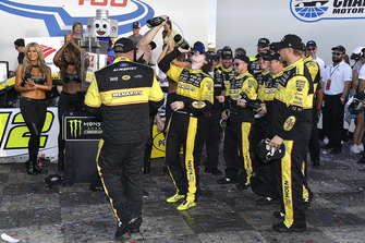 Ryan Blaney, Team Penske, Ford Fusion Menards/Pennzoil wins