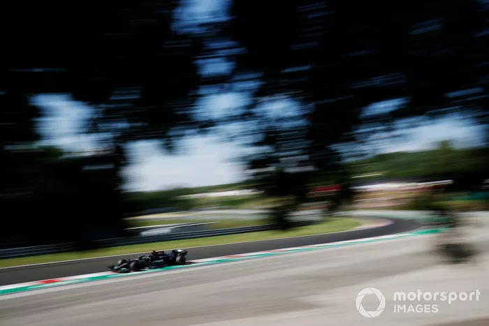 Lewis Hamilton, Mercedes W12