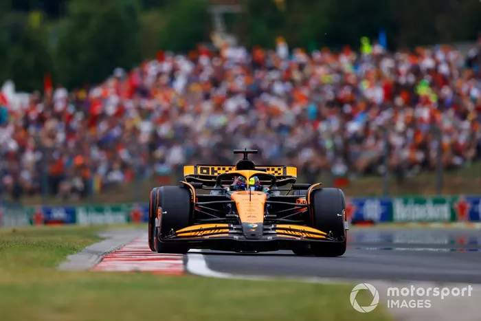 Oscar Piastri, McLaren MCL38