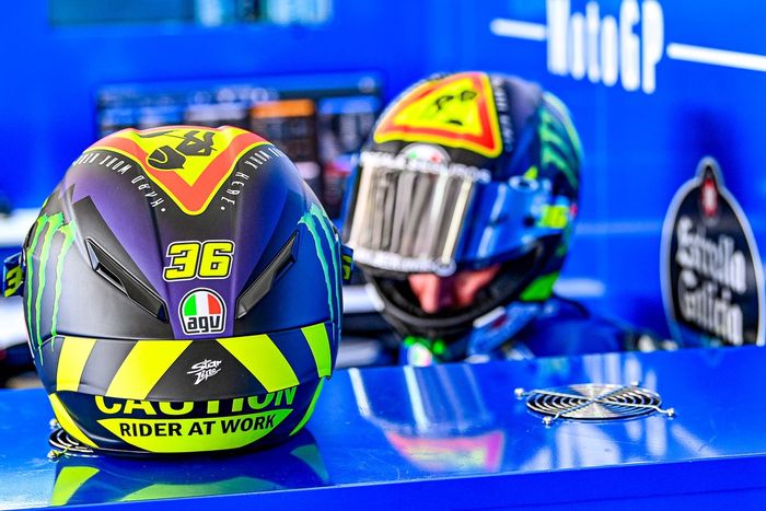 Casco de Joan Mir, Team Suzuki MotoGP

