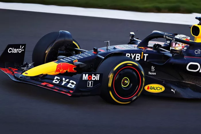 Max Verstappen, Red Bull Racing RB18
