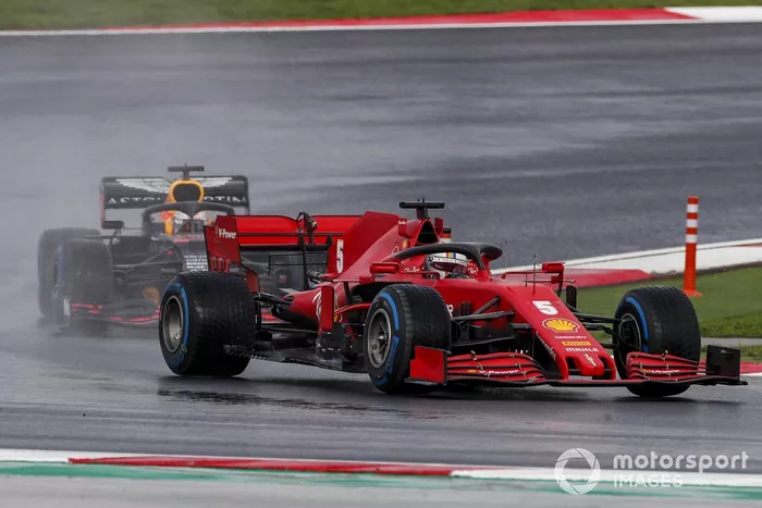 Sebastian Vettel, Ferrari SF1000, Max Verstappen, Red Bull Racing RB16