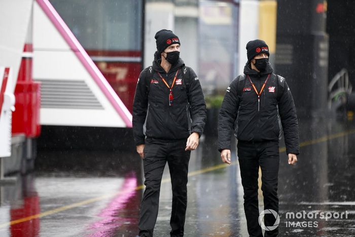Romain Grosjean, Haas F1 y Kim Keedle, fisio de Romain Grosjean