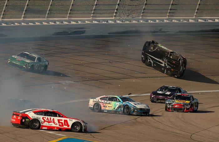 Zane Smith, Front Row Motorsports Ford, Josh Berry, Wood Brothers Racing Ford, Alex Bowman, Hendrick Motorsports Chevrolet, Austin Dillon, Richard Childress Racing Chevrolet, Ty Gibbs, Joe Gibbs Racing Toyota