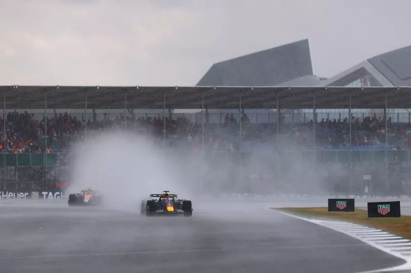 Lando Norris, McLaren, Max Verstappen, Red Bull Racing