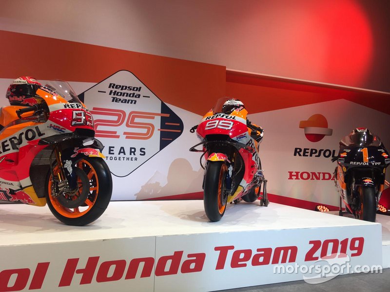 Les motos de Marc Márquez, Jorge Lorenzo et Álex Crivillé