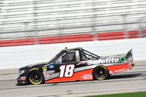 Harrison Burton, Kyle Busch Motorsports, Toyota Tundra Safelite AutoGlass