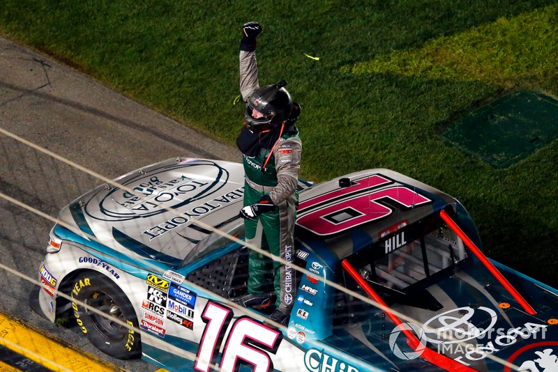 Austin Hill, Hattori Racing Enterprises, Toyota Tundra CHIBA Toyopet celebrates his win