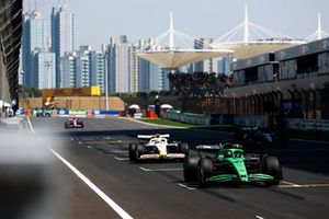 Nico Hulkenberg, Sauber, Isack Hadjar, RB F1 Team, Andrea Kimi Antonelli, Mercedes