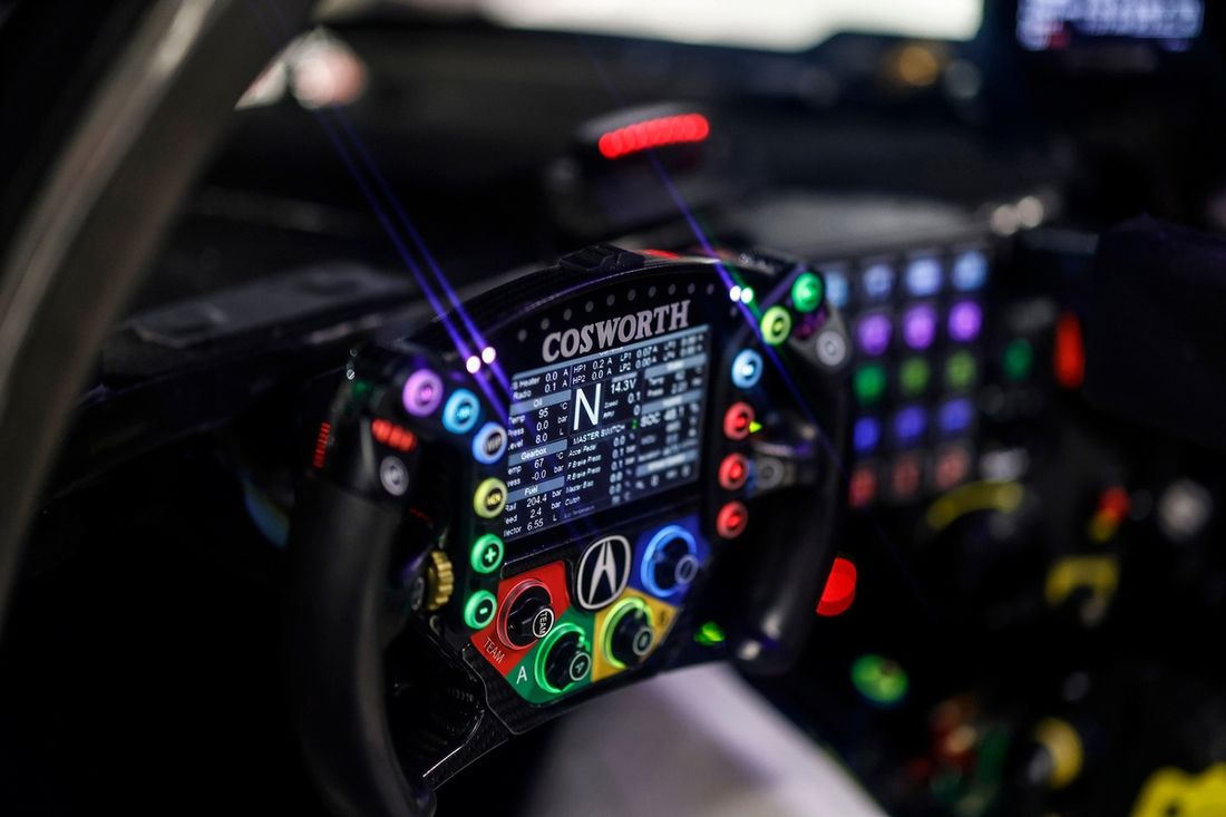 #60 Acura Meyer Shank Racing w/Curb Agajanian Acura ARX-06 volante