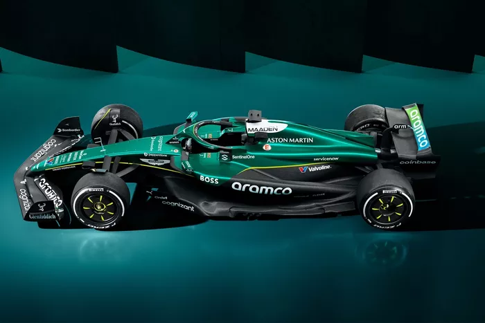 アストンマーティン・レーシング AMR25