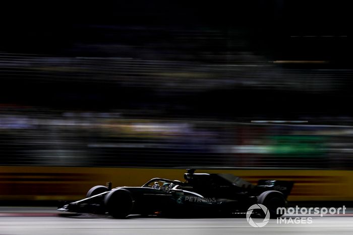 Lewis Hamilton, Mercedes AMG F1 W09 EQ Power+