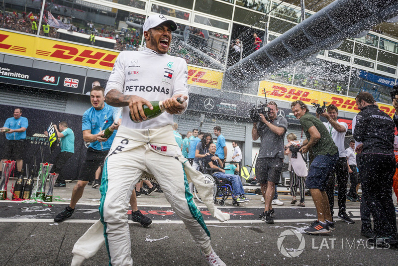 Lewis Hamilton győzelme az Olasz Nagydíjon