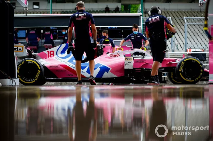 Lance Stroll, Racing Point RP20, en pits