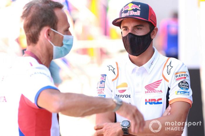 Alberto Puig, director del equipo Repsol Honda, Marc Márquez, equipo Repsol Honda