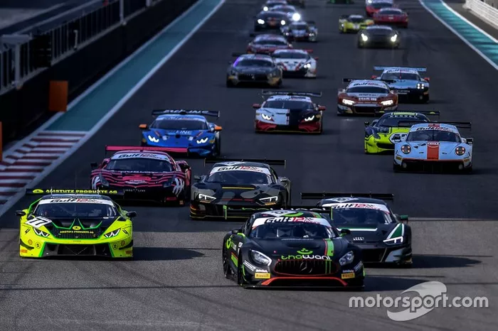 Partenza, #48 HTP Motorsport Mercedes AMG GT3: Maximilian Goetz, Dominik Baumann, Al Zubair Al Faisal