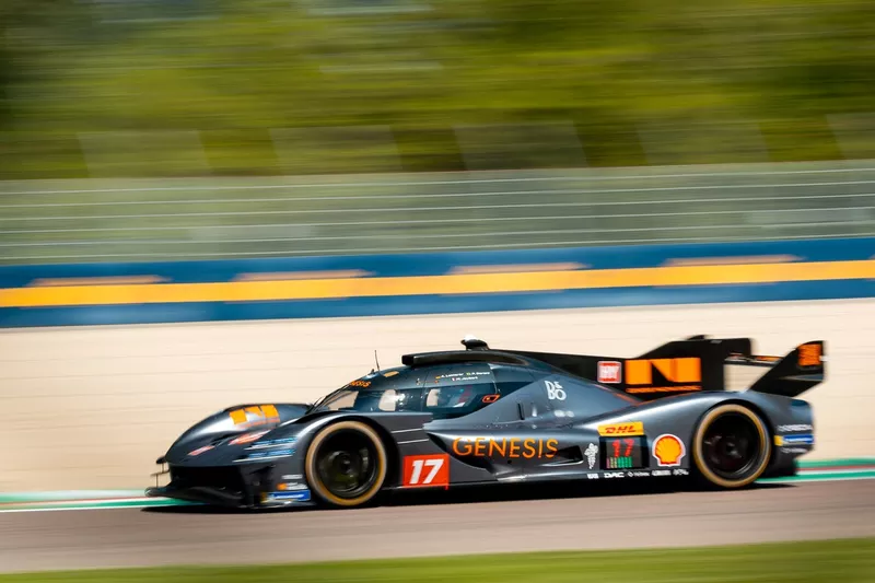 N.º 17 Genesis Magma Racing Genesis GMR-001: Andre Lotterer, Pipo Derani, Mathys Jaubert