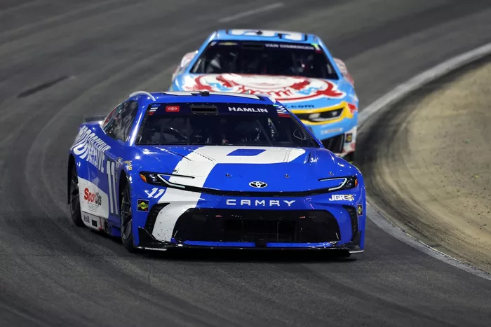Denny Hamlin, Joe Gibbs Racing