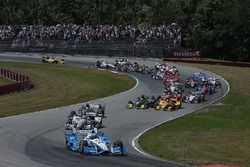 Start: Simon Pagenaud, Team Penske Chevrolet lider