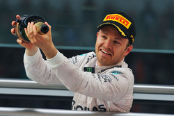 Podium: winner Nico Rosberg, Mercedes AMG F1 Team