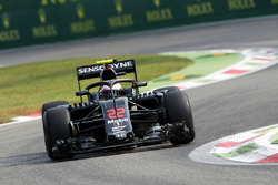 Designstudie: McLaren MP4/31 mit Halo