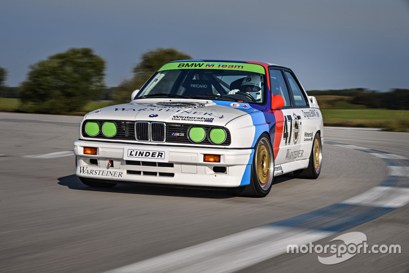 BMW M3 DTM E30