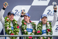LMGTE-Pro-Podium: 3. #69 Ford Chip Ganassi Racing, Ford GT: Ryan Briscoe, Richard Westbrook, Scott D